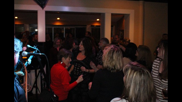 crowd1